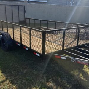 Predator Eagle7′ x 16′ x 2′ Mesh Sides Utility T/A with Ramp